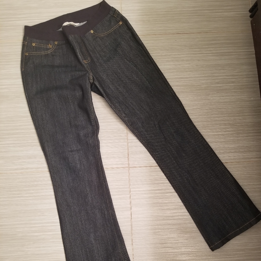 Womans NEW Pull On dark denim boot cut jeans